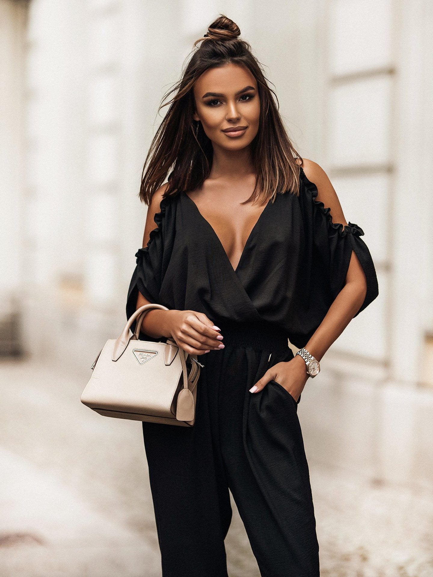 Casual Deep V-Neck Pocket Elastic Waist Jumpsuit