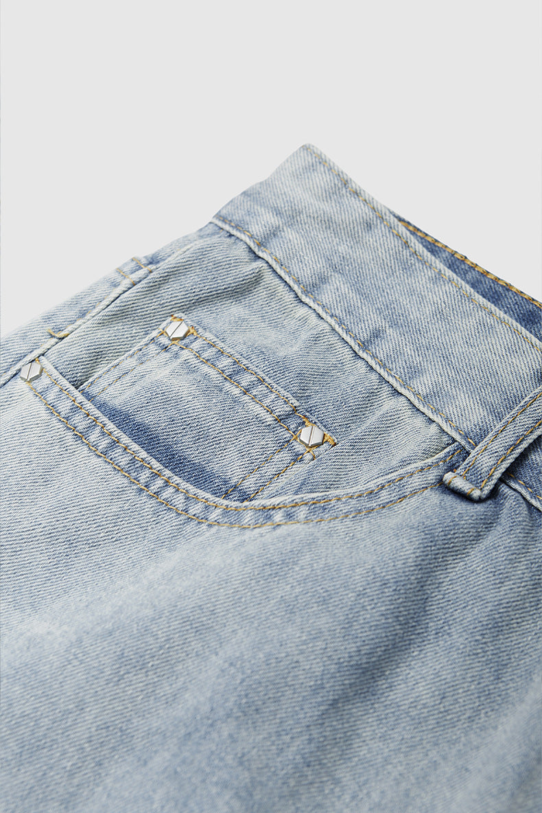 Vintage-Inspired Wide-Leg Denim Jeans